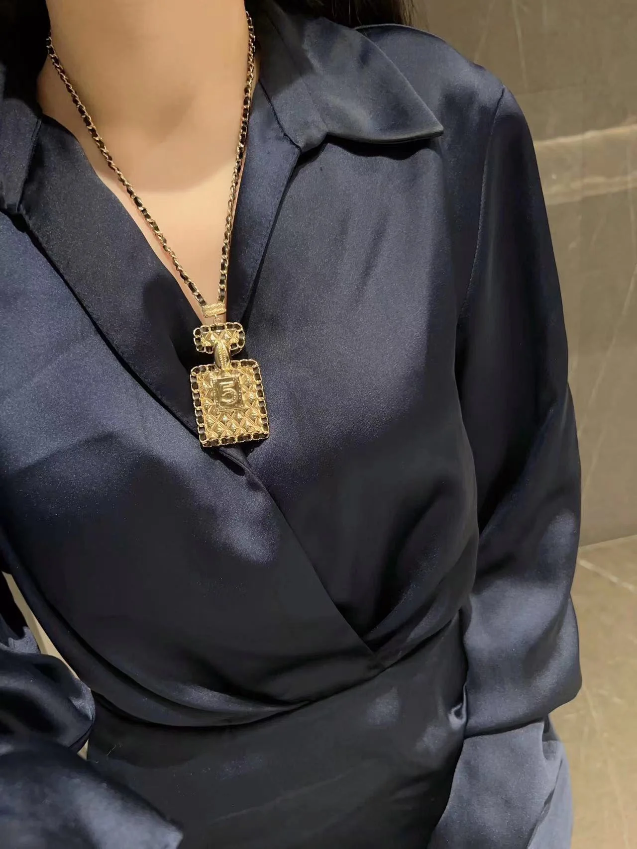 Chanel - Колье 372