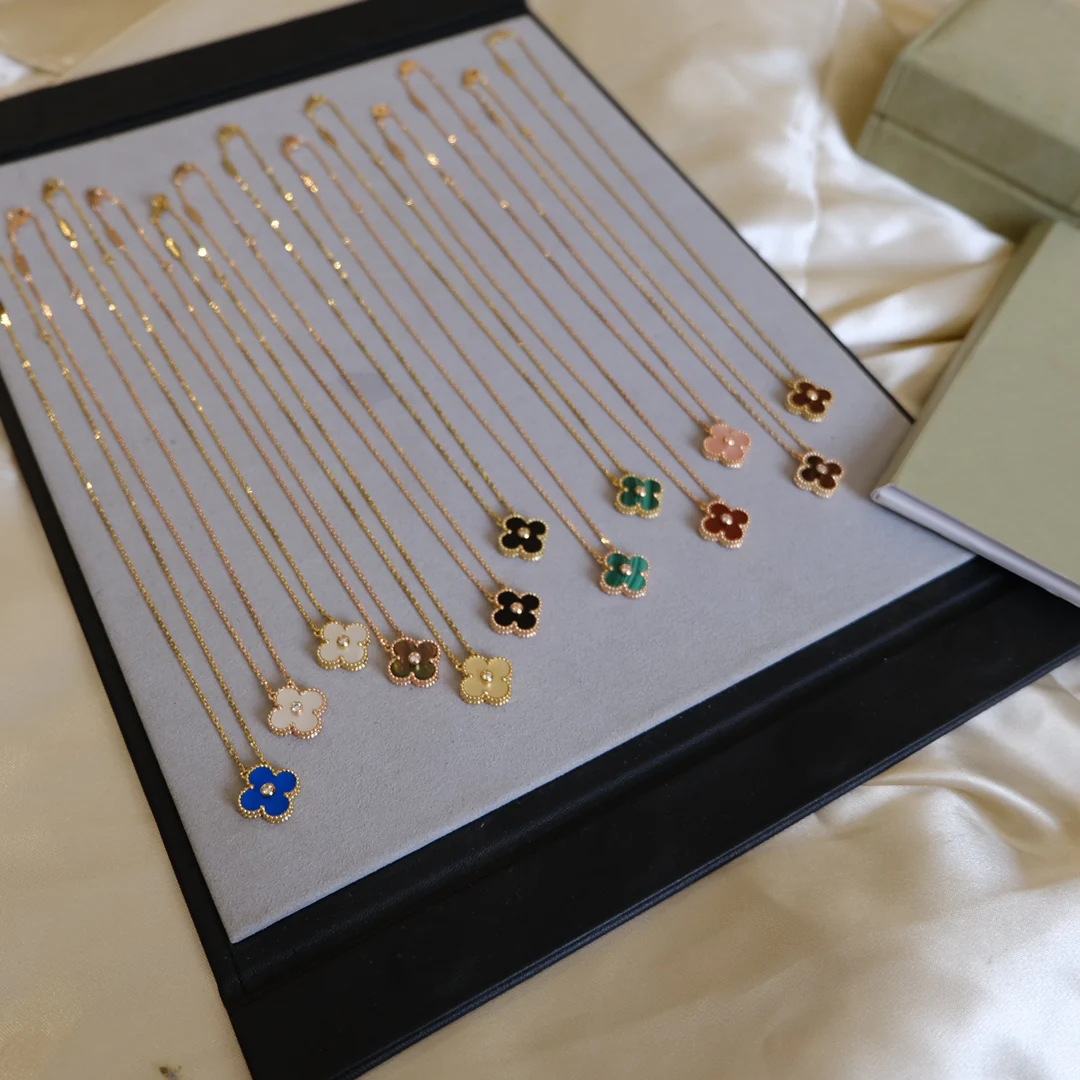 Van Vek - Колье 071