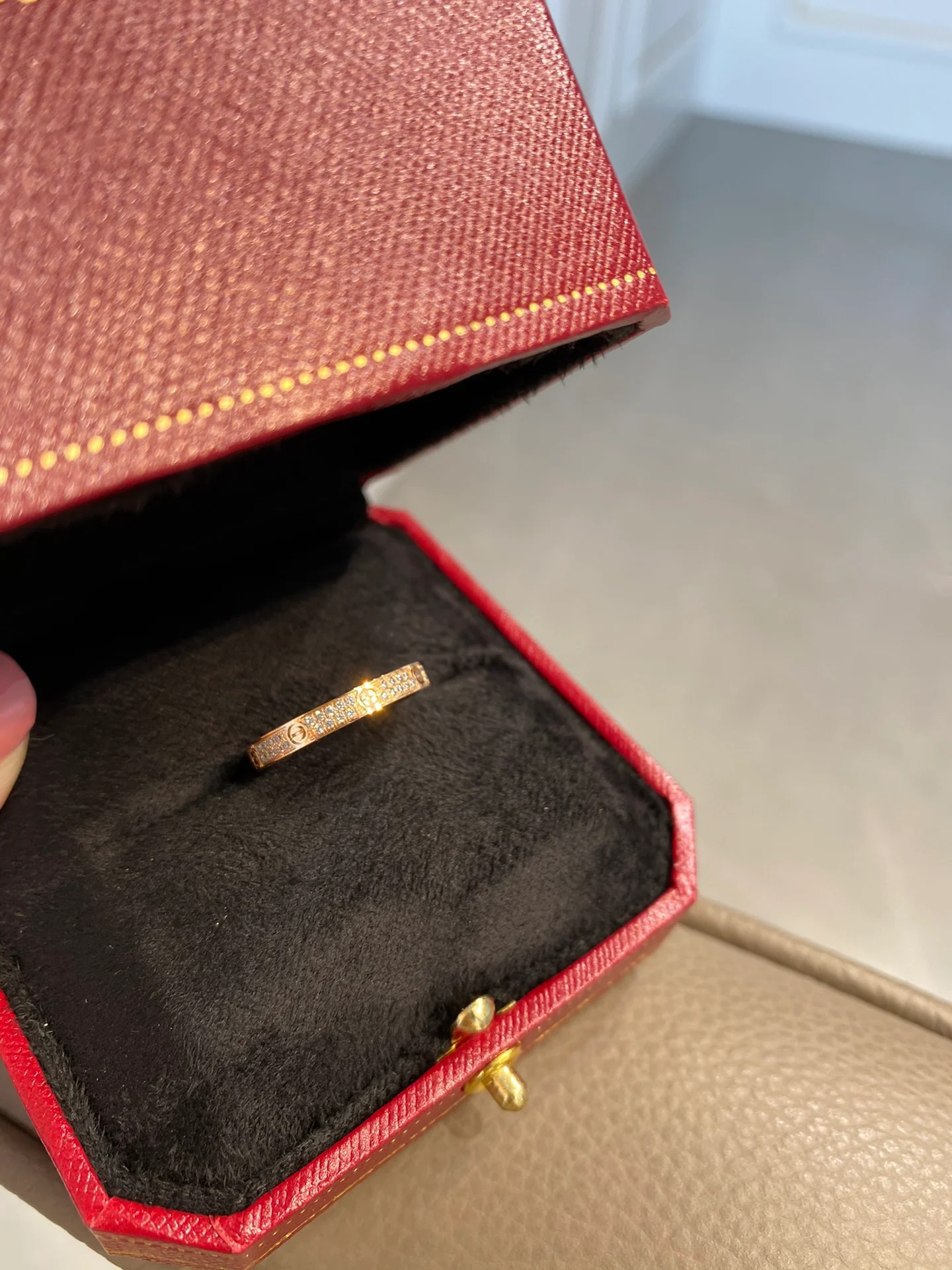 Кольцо Cartier 024