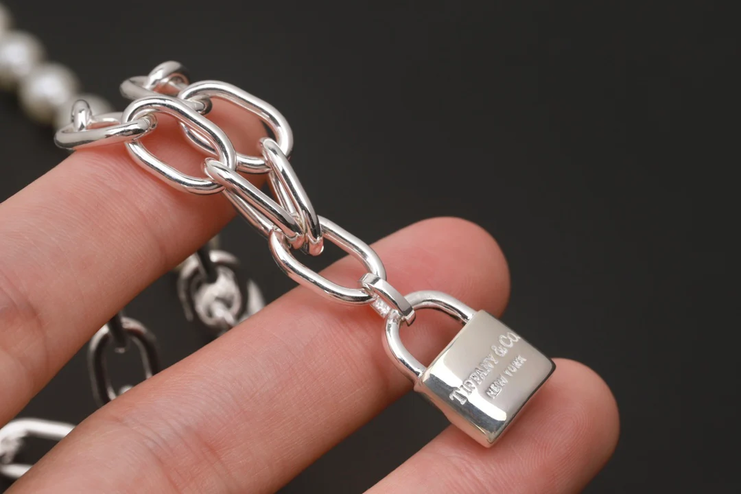 Колье Tiffany 047