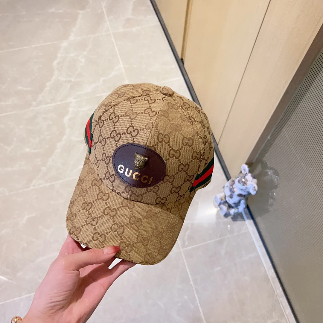 Новинка Gucci весна/лето 2023 - Шапка/шарф с головой тигра - Абрикосовый цвет