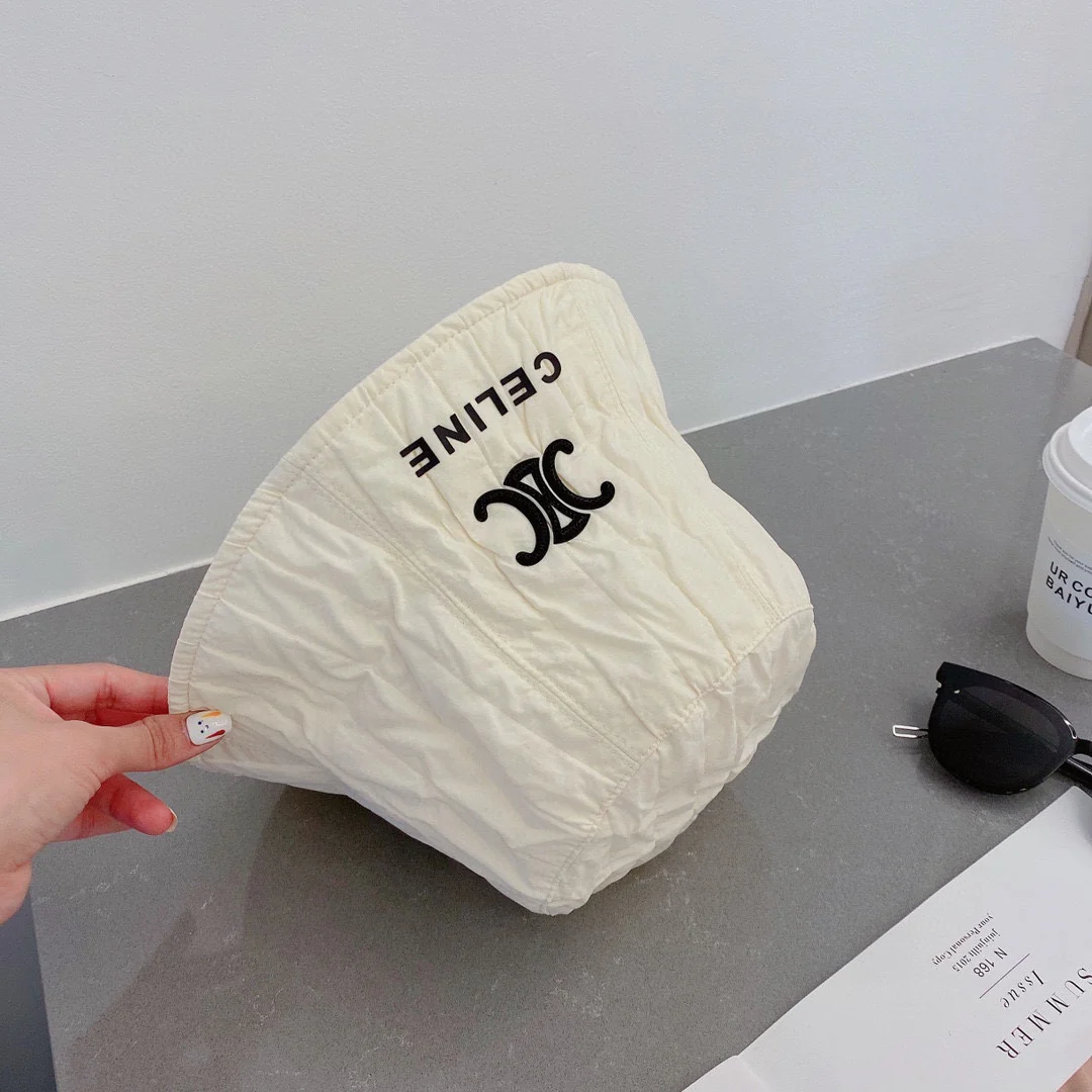 Celine - Рыбацкая шляпа с темным узором