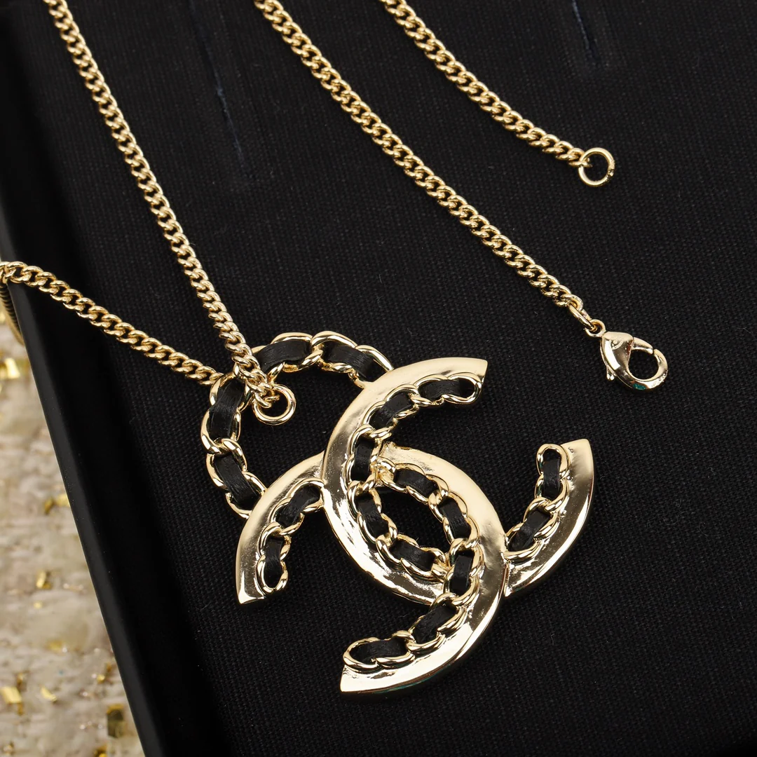 Колье Chanel 554