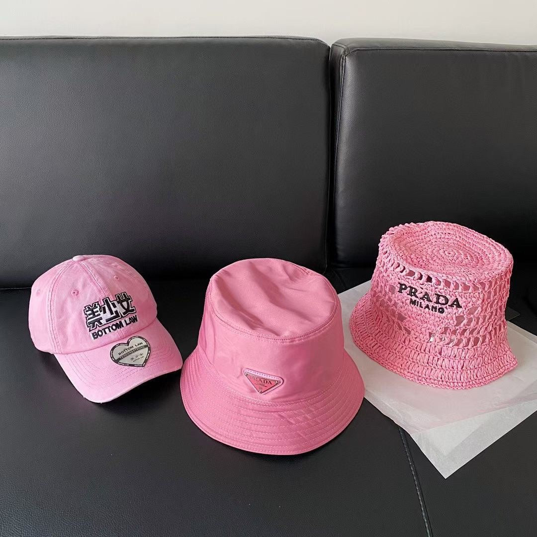 Классическая нейлоновая рыбацкая шляпа Prada - розовая