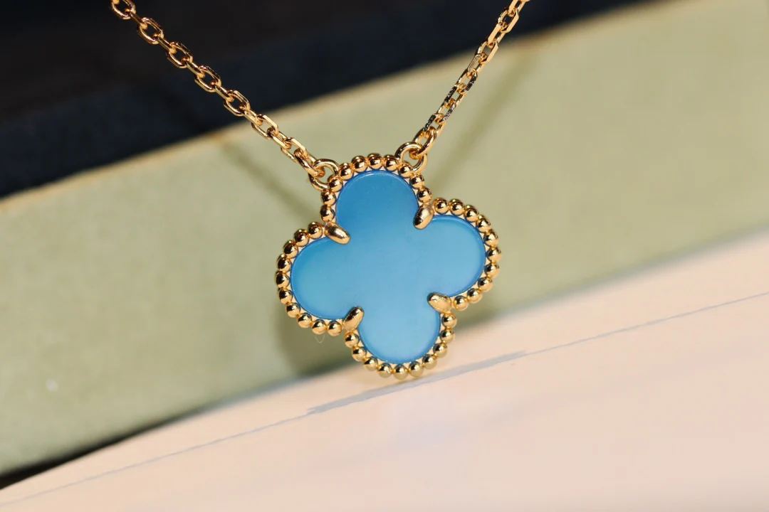 Колье VCA с четырехлистным клевером