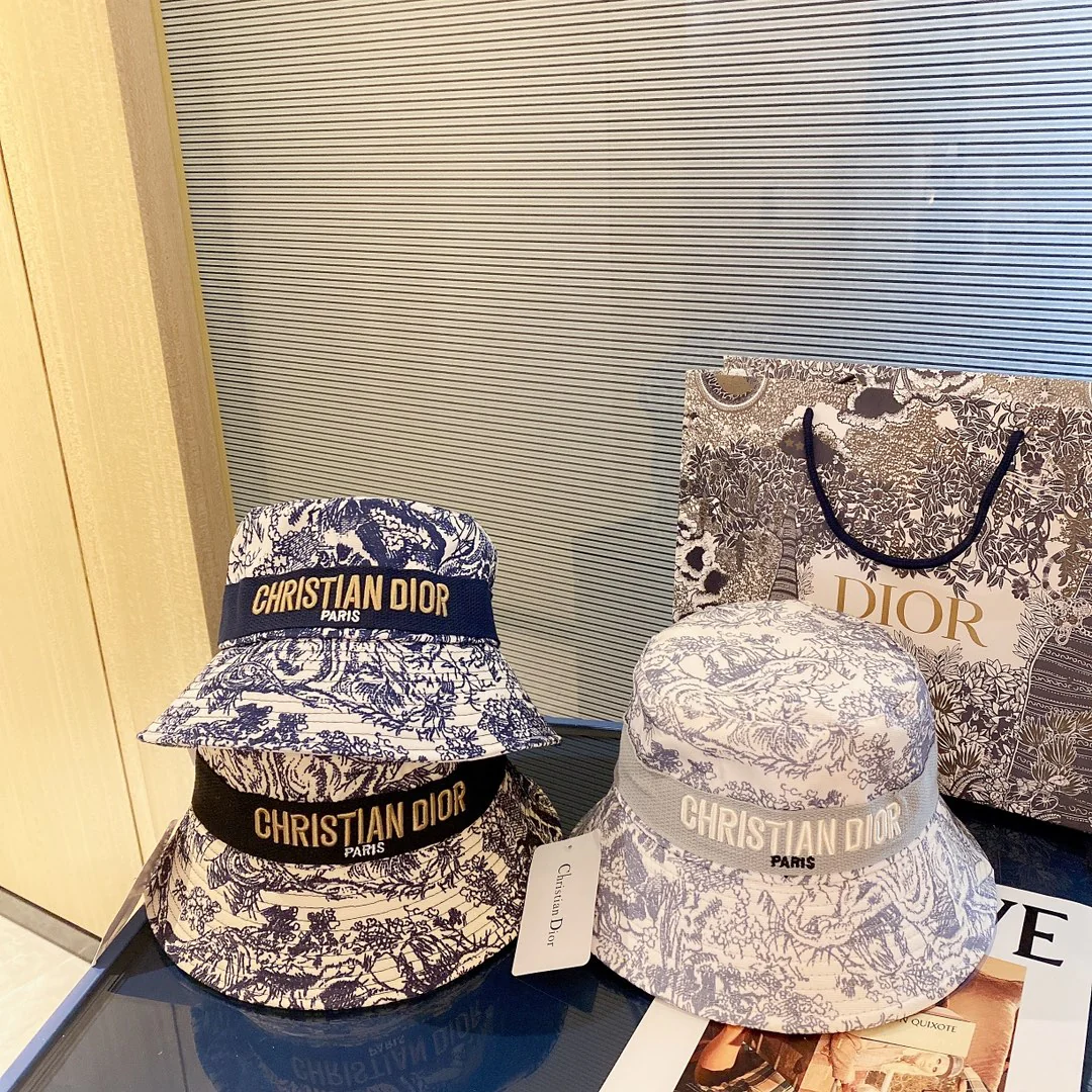 Вышитая рыбацкая шляпа Dior в стиле 