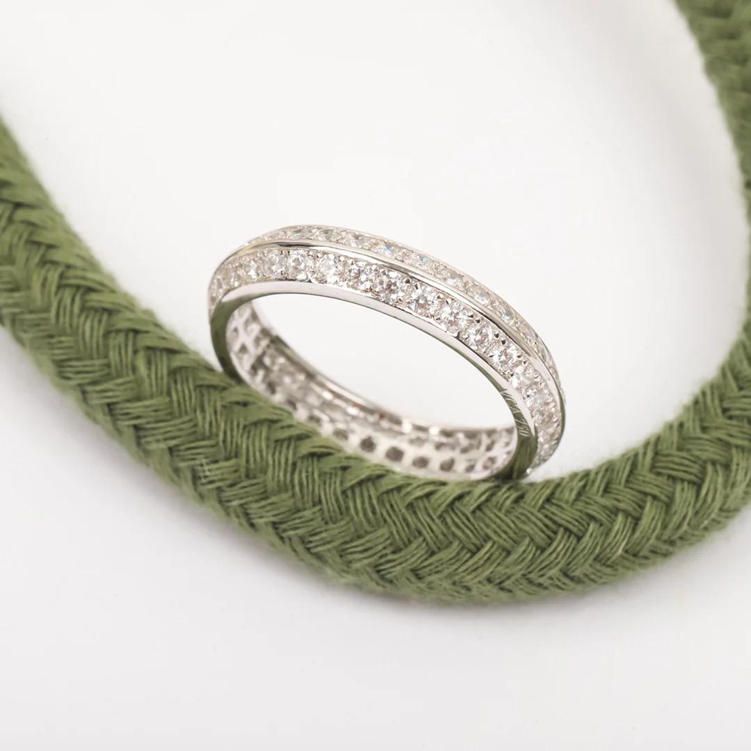 Ван Век - Кольцо 018