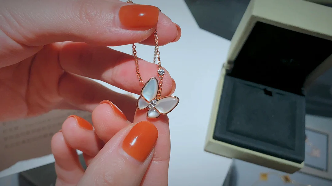 Van Vek - Колье 023