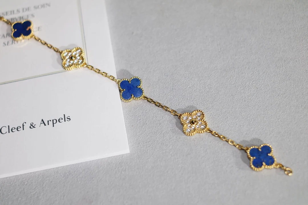 Van Vek - Браслет 079