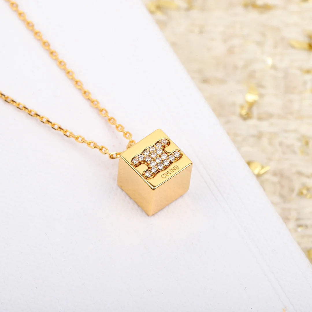 Celine - Колье 049