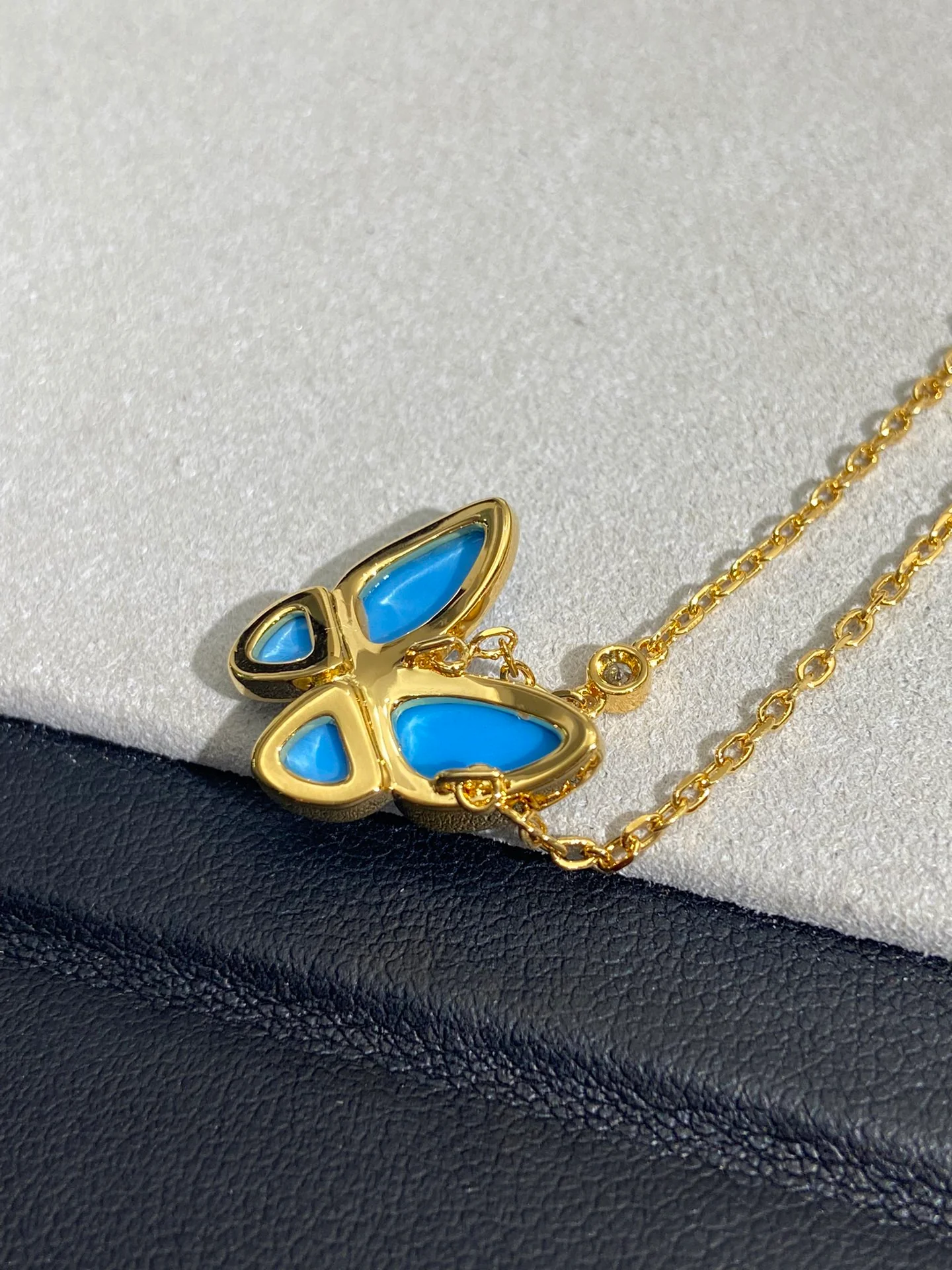 Van Vek - Колье 020