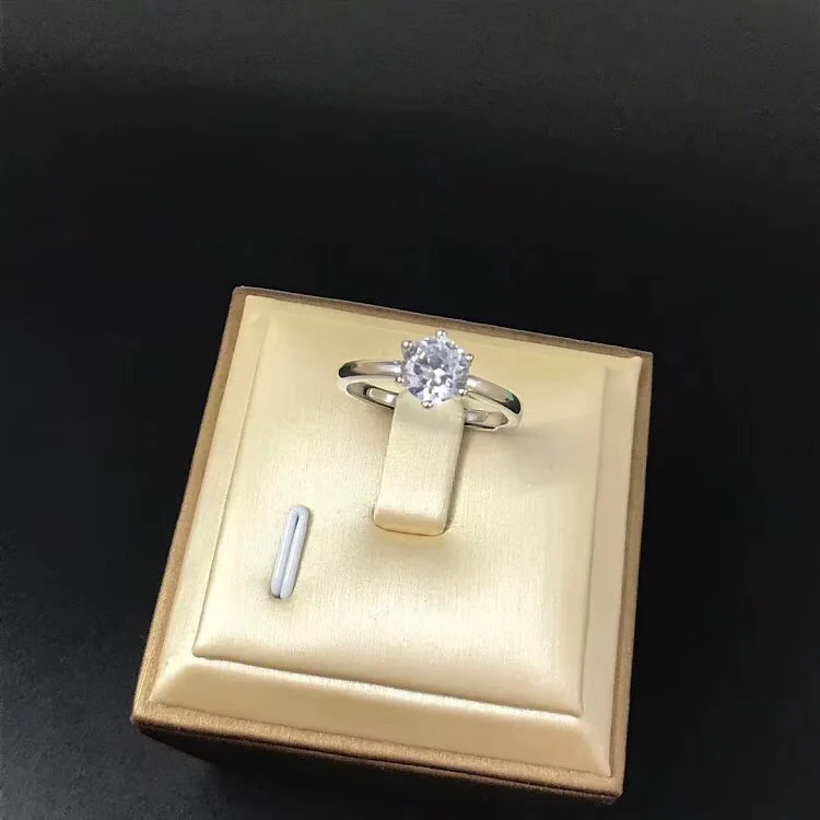 Кольцо Тиффани - 40