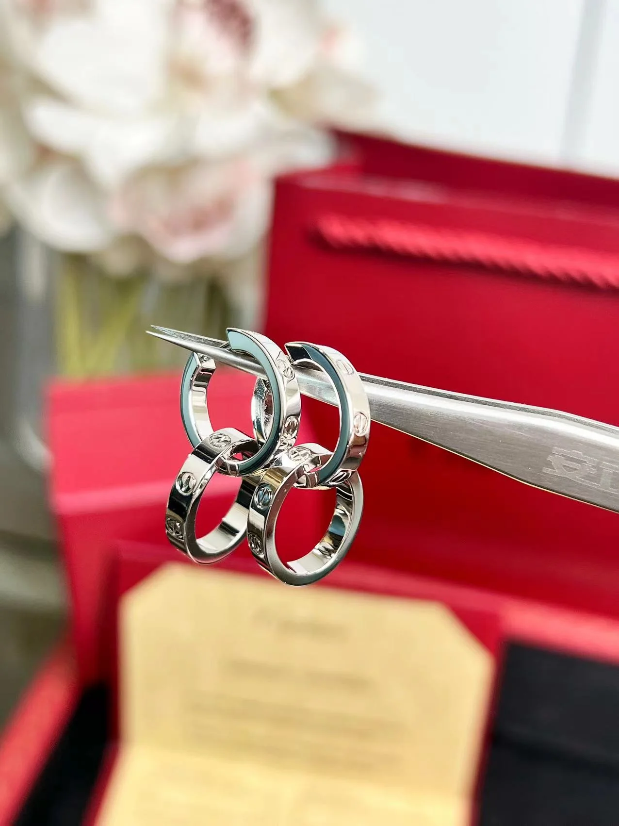 Серьги Cartier 061