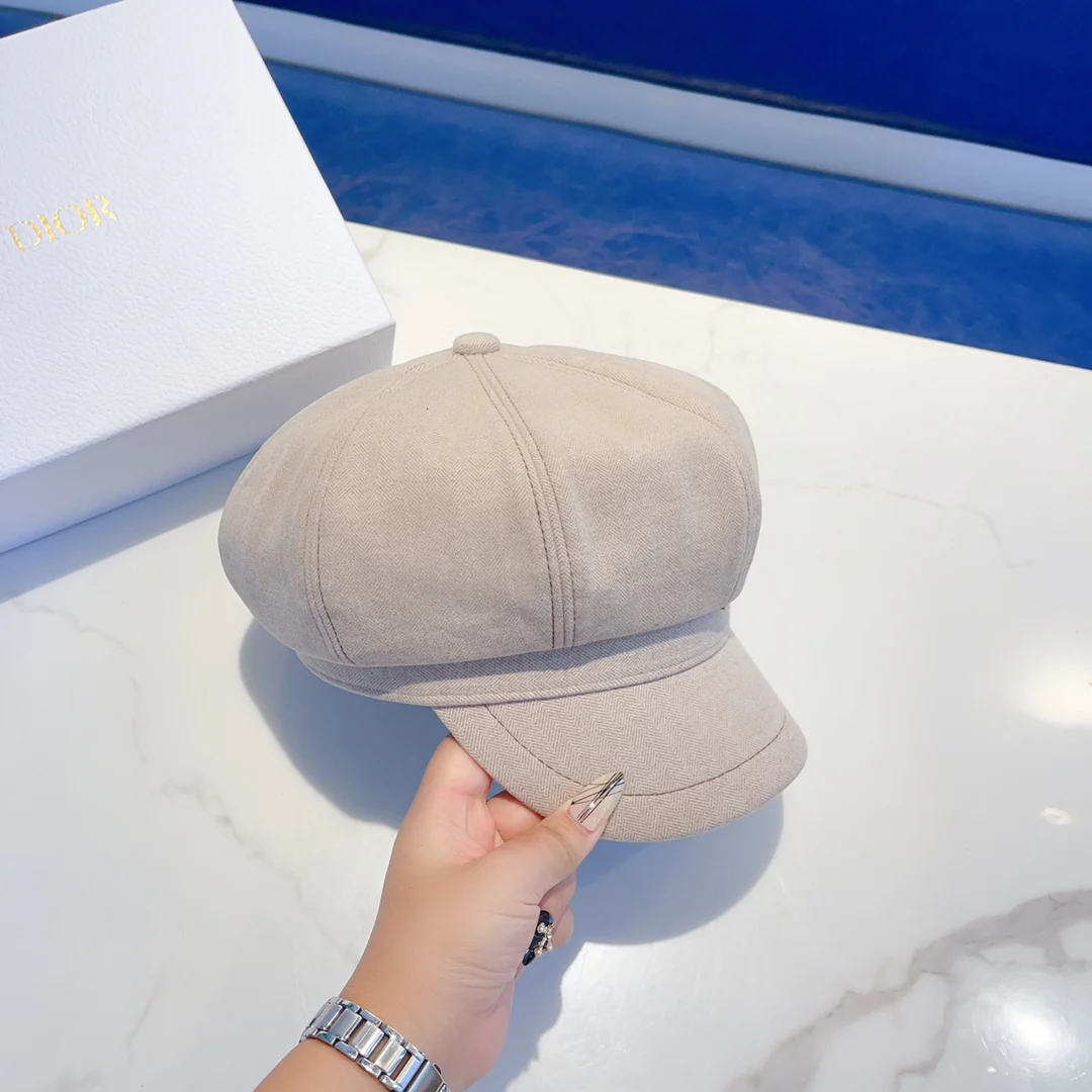 Balenciaga - Восьмиугольный берет - Белый