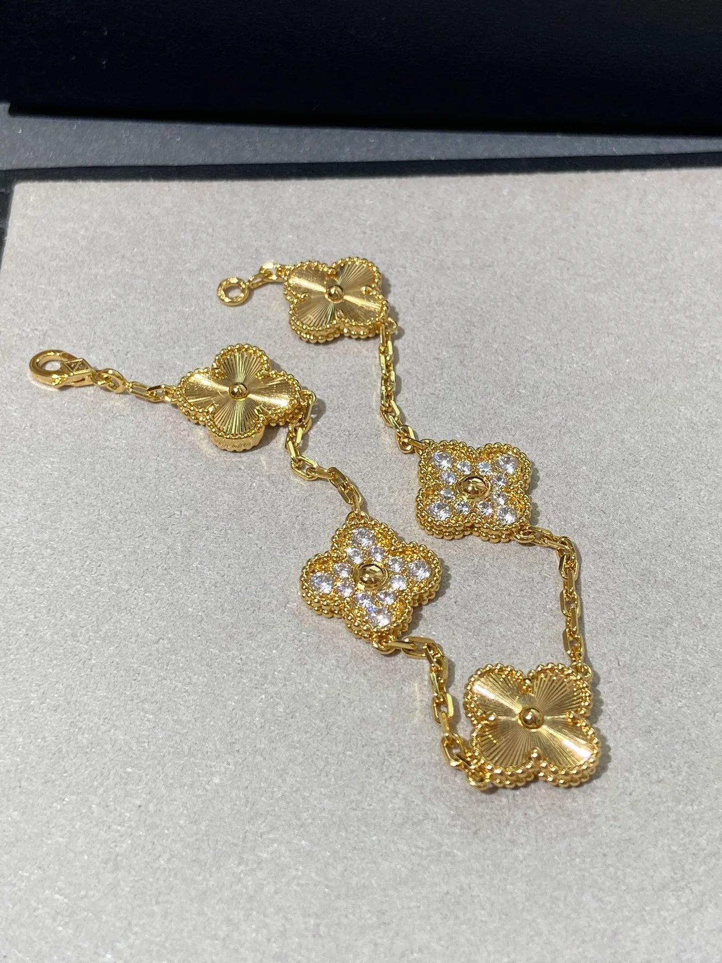 Van Vek - Браслет 036