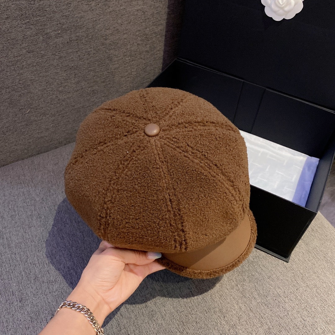 Берет Miu Miu из овечьей шерсти - коричневый