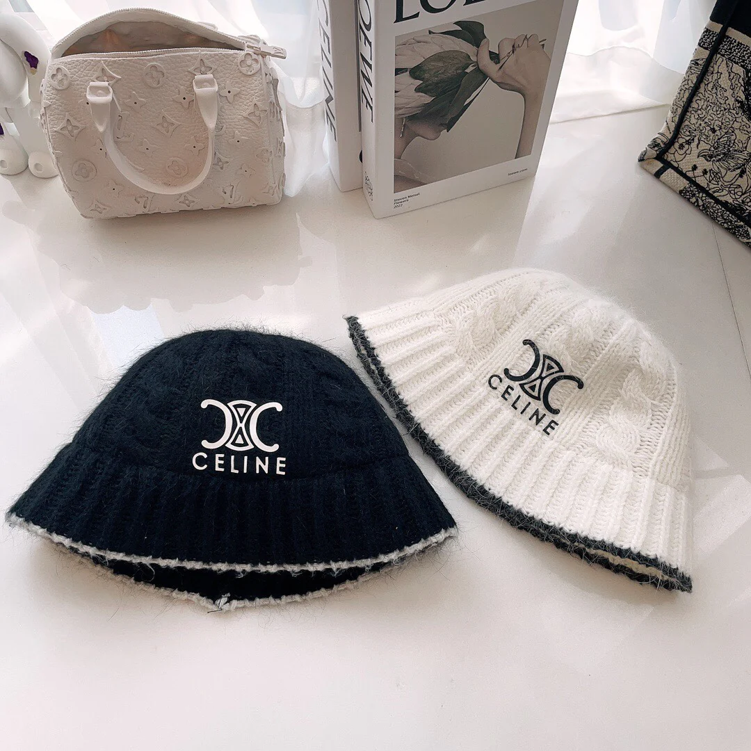 Панама Celine из кроличьего меха
