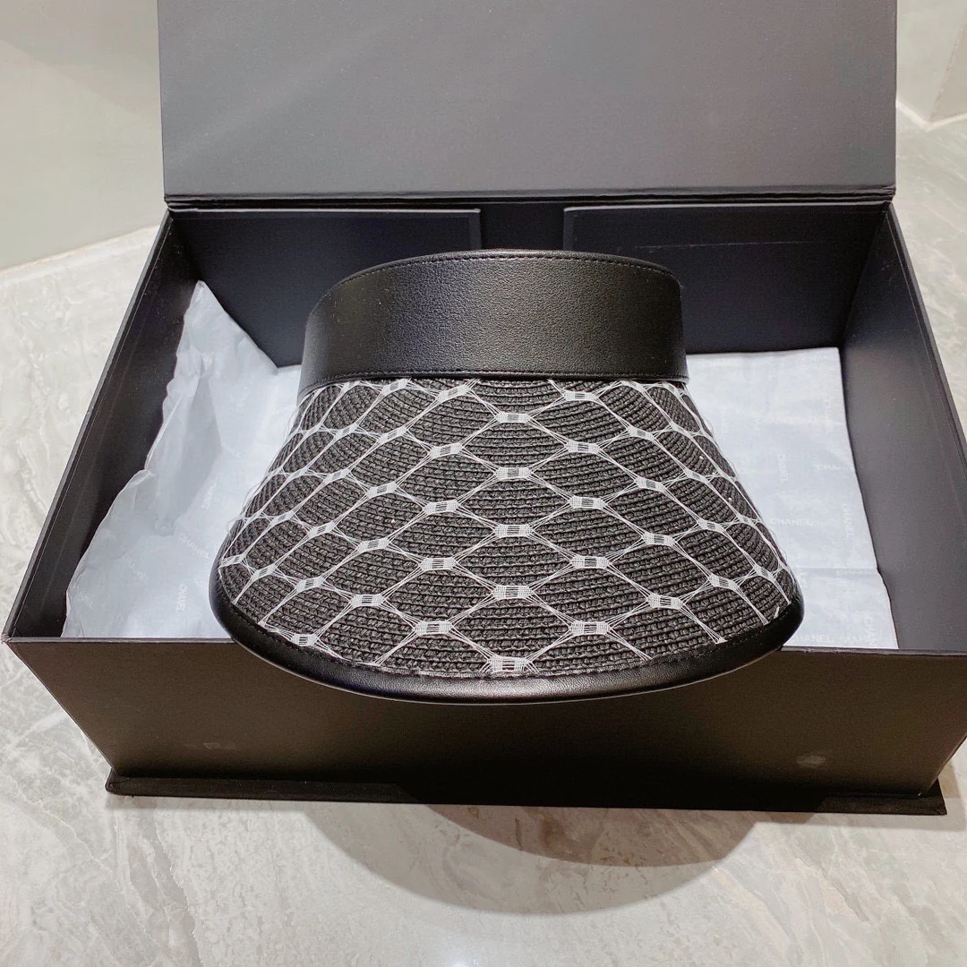 Chanel - Новая летняя шляпа от солнца