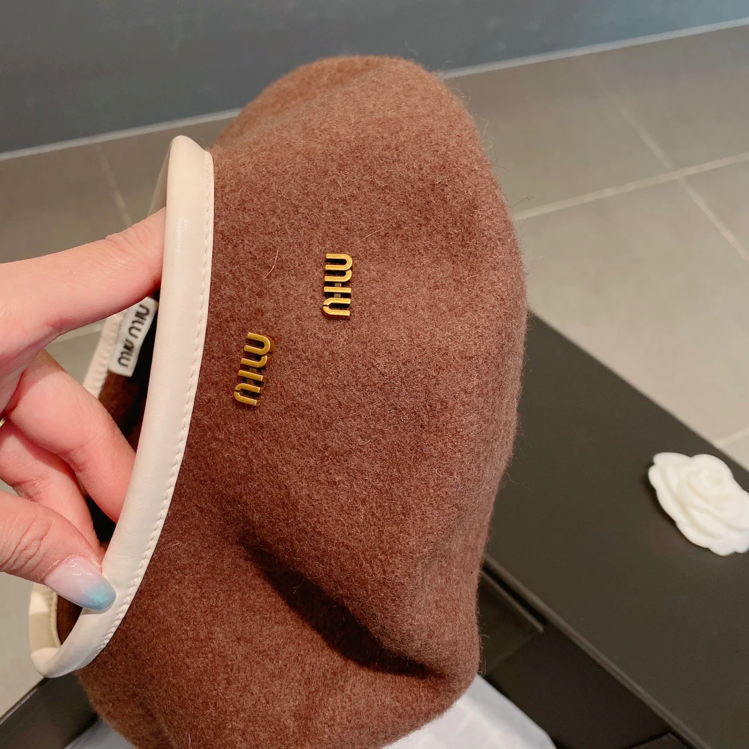 Шерстяной берет Miu Miu - коричневый