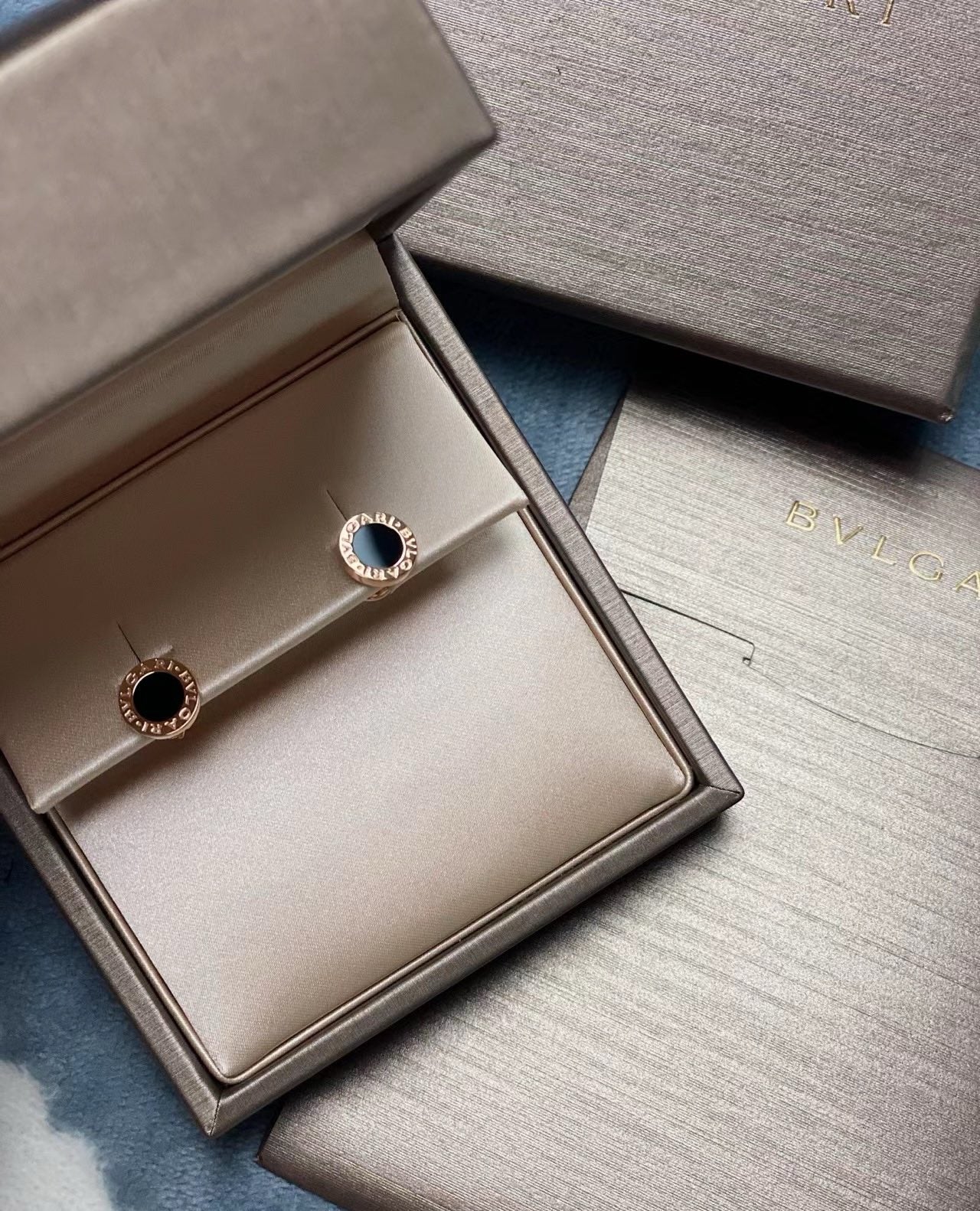 Серьги Bvlgari 008