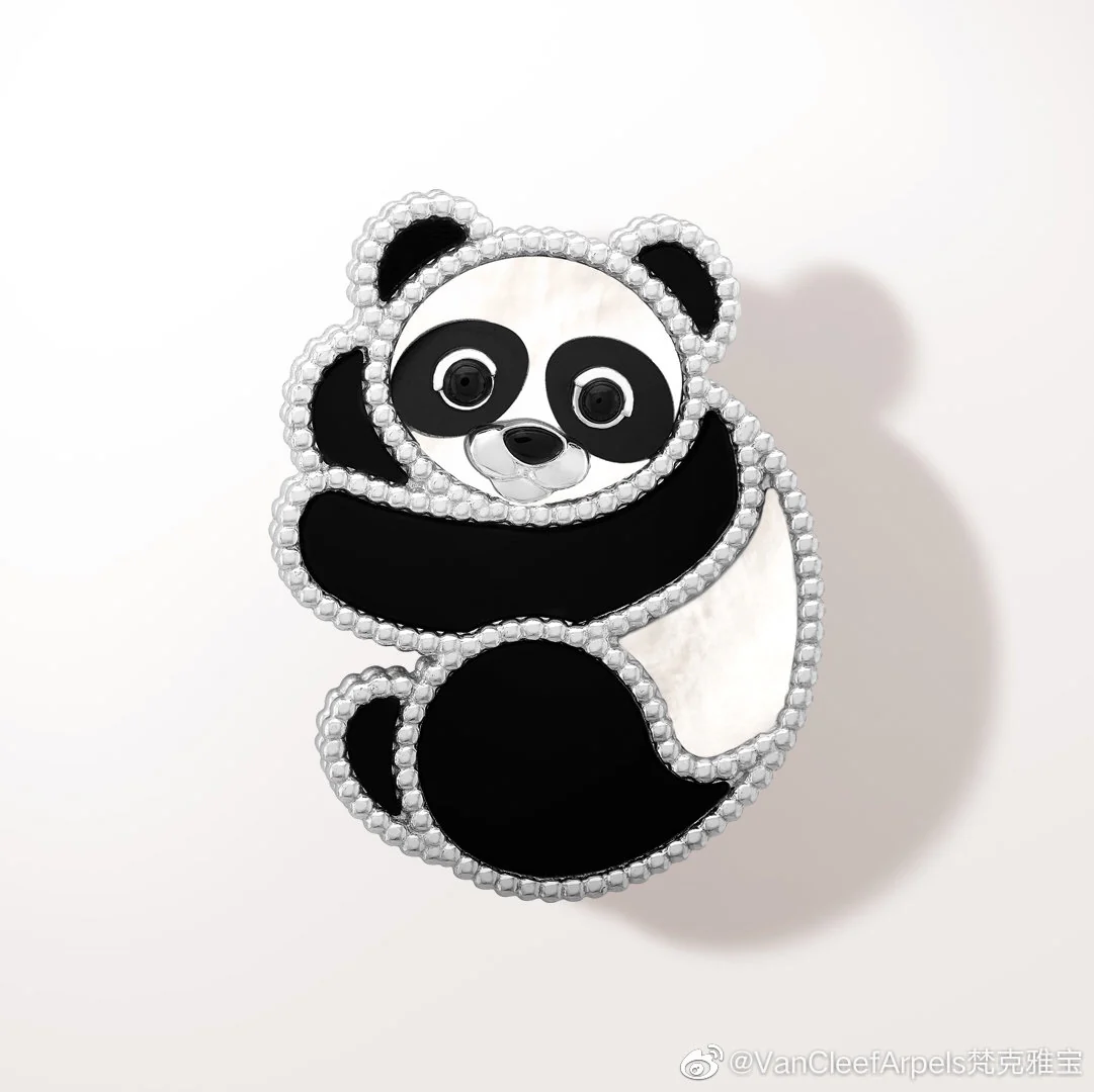 Van Véck - Брошь 015