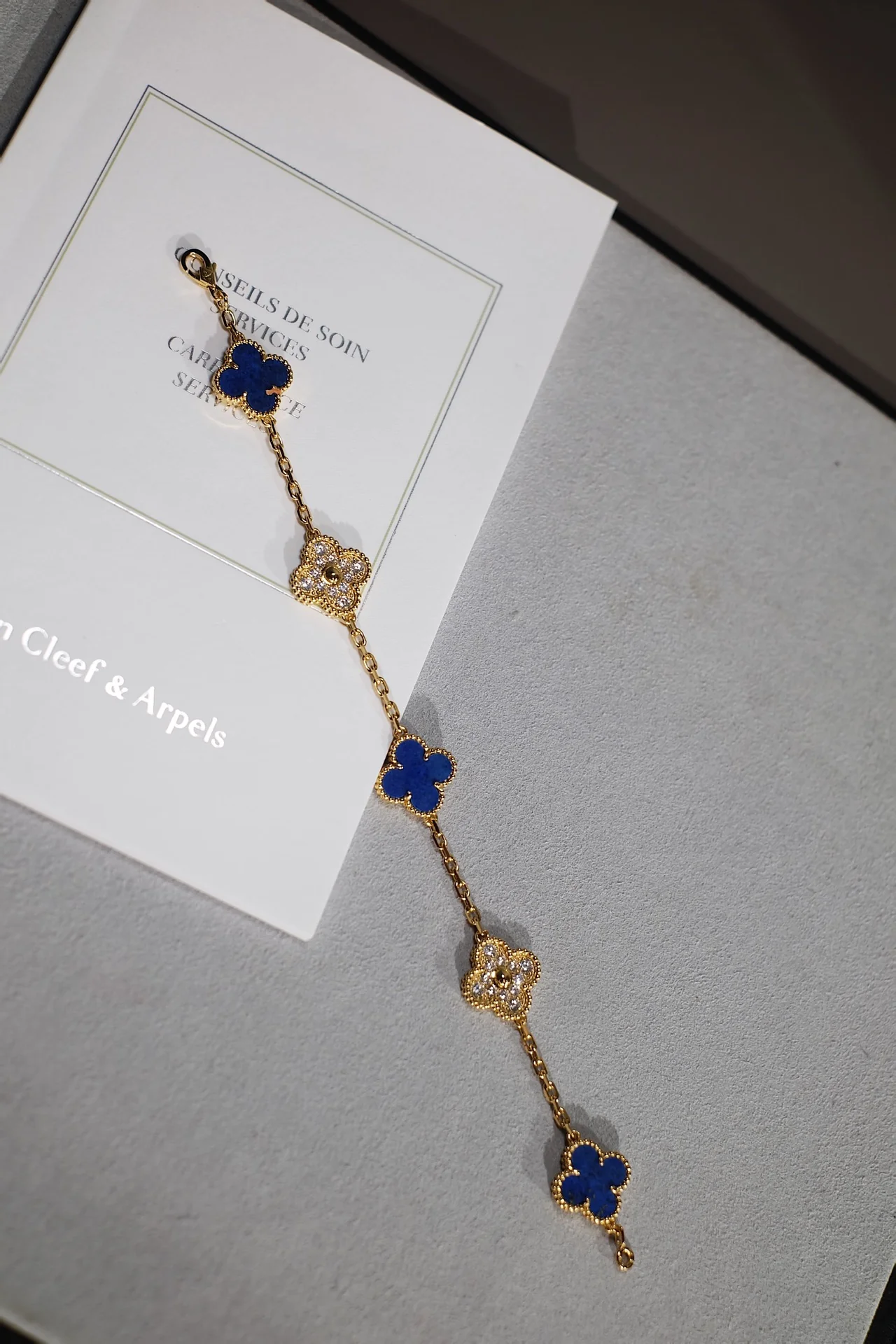 Van Vek - Браслет 079