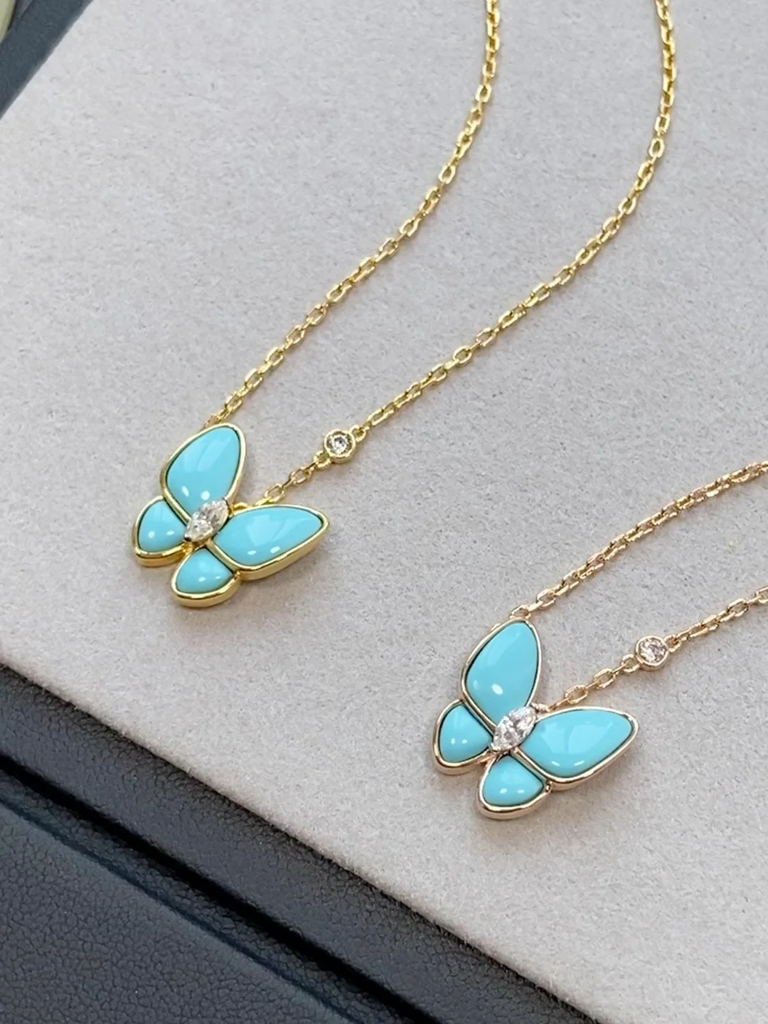 Van Vuitton - Колье 139