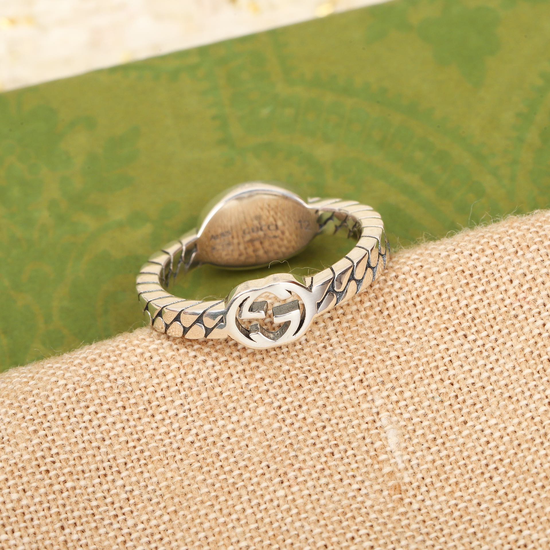 Кольцо Gucci 021