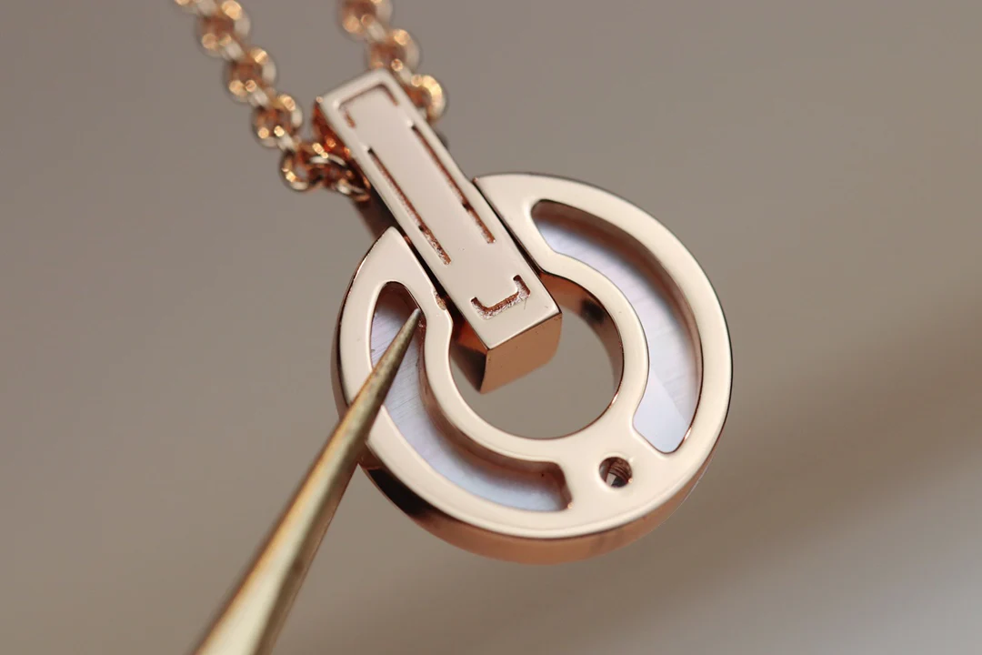 Bvlgari - Колье 052