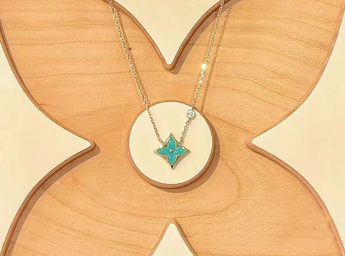 LV-Ожерелье 077