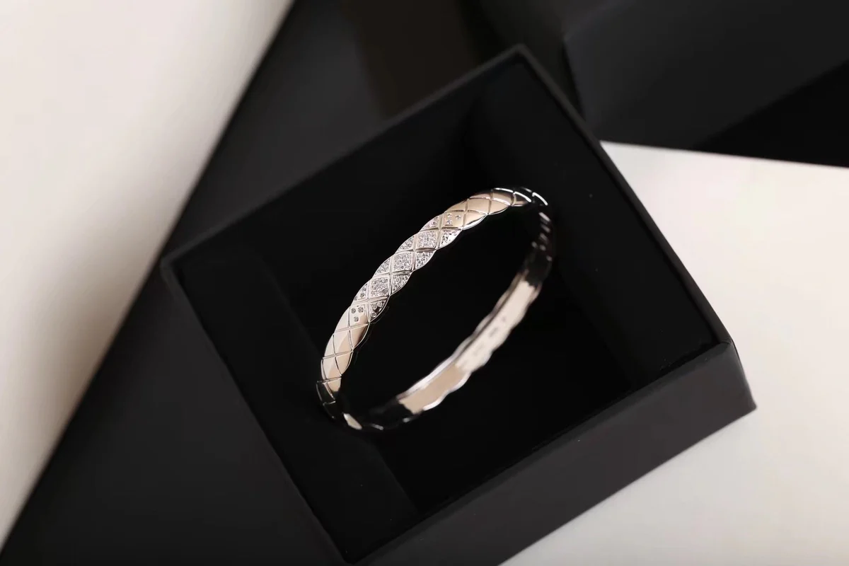 Браслет Chanel 105