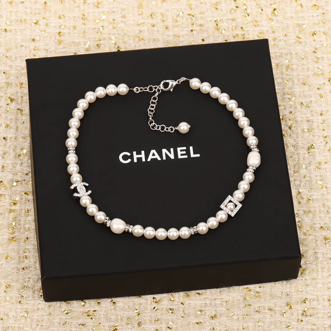 Колье Chanel 577