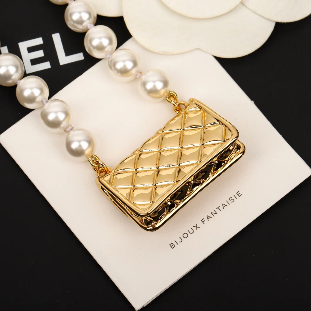 Колье Chanel 436