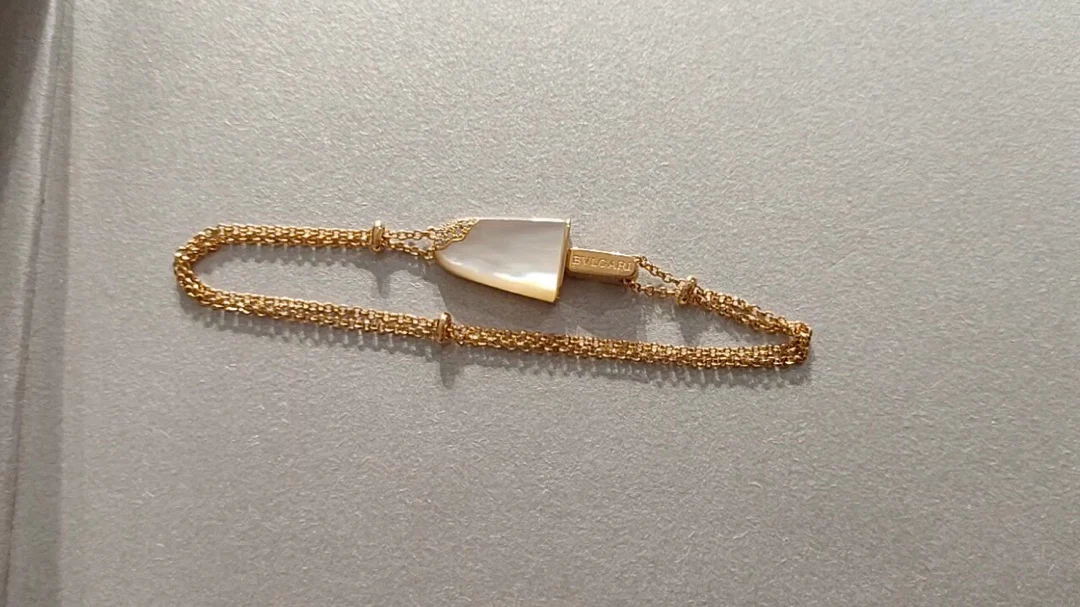 Bvlgari - Колье 050