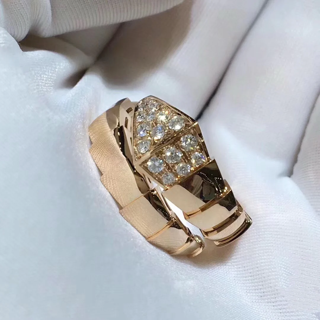 Кольцо Bvlgari 024