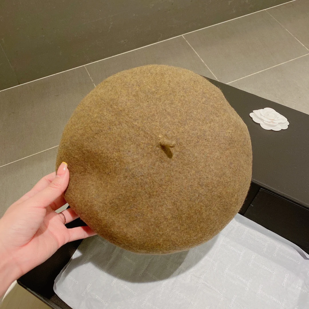 Шерстяной берет Burberry — абрикосовый