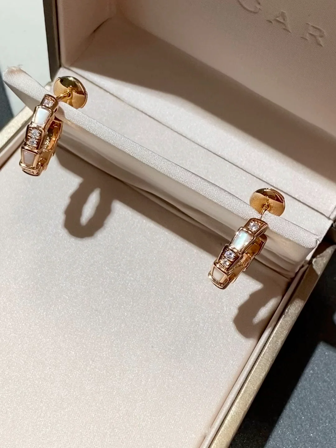 Серьги Bvlgari 007