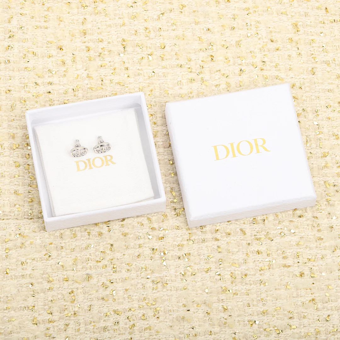 Серьги Dior 156