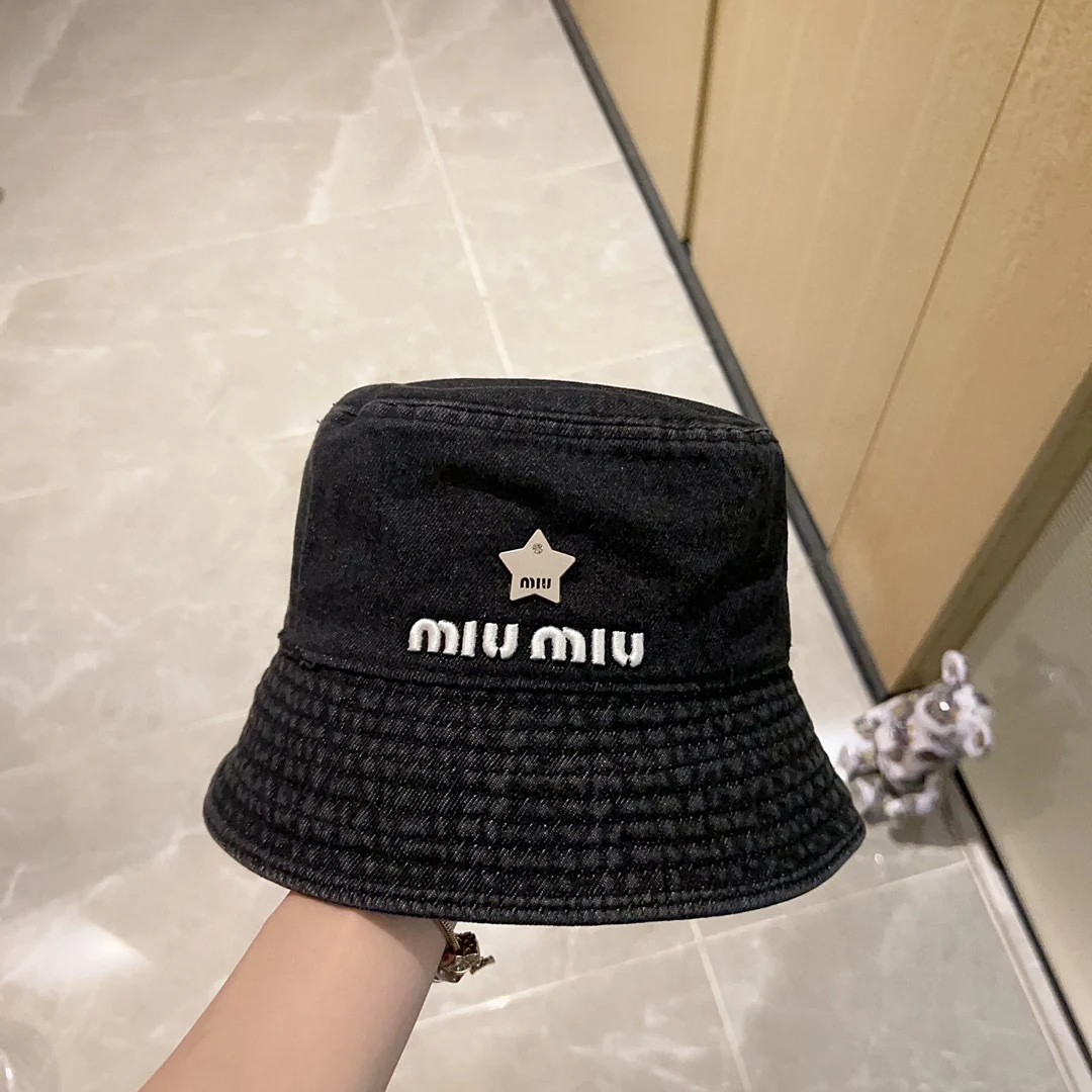 Новинка весны/лета Miu Miu 2023 — Джинсовая панама — Черная