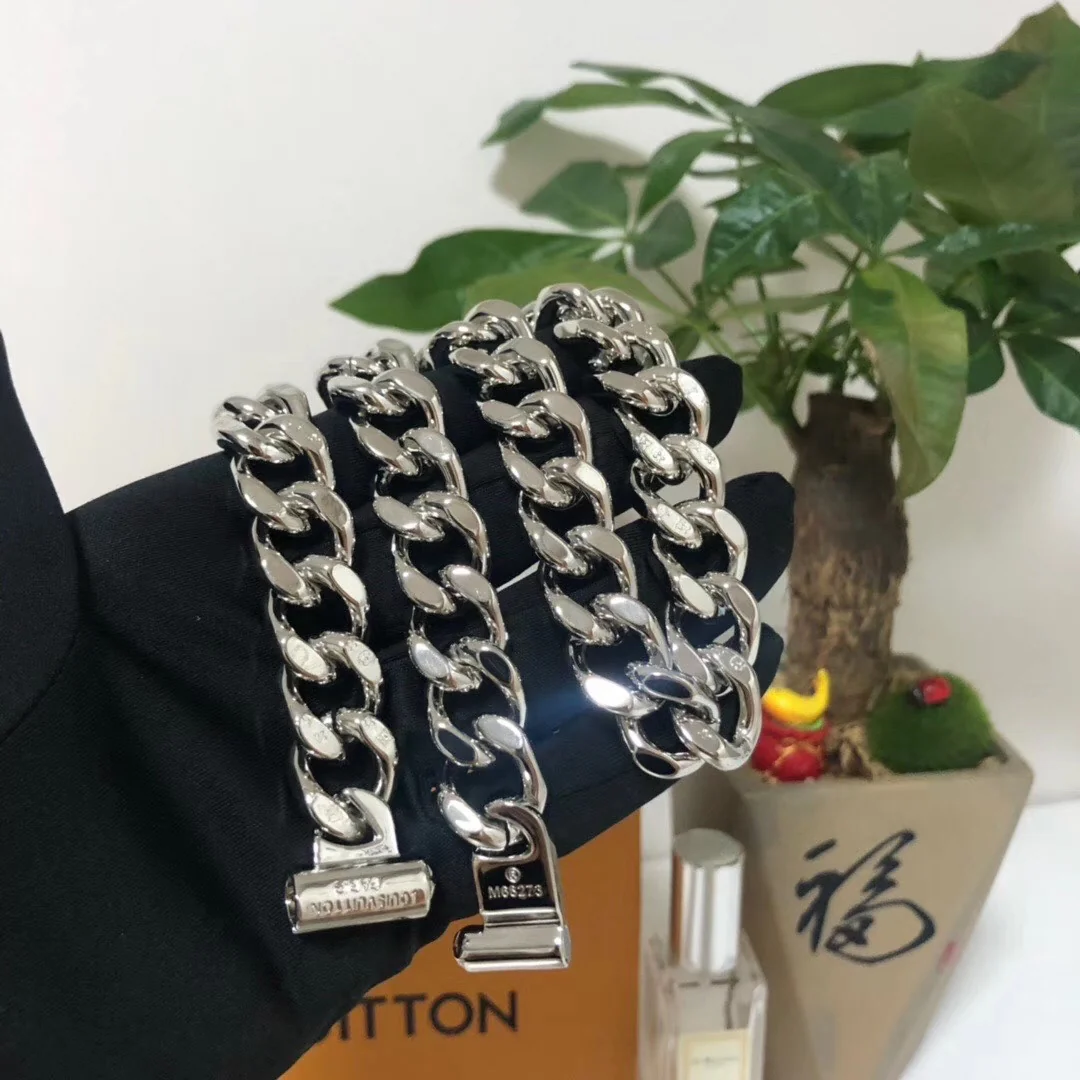 LV-Ожерелье-8