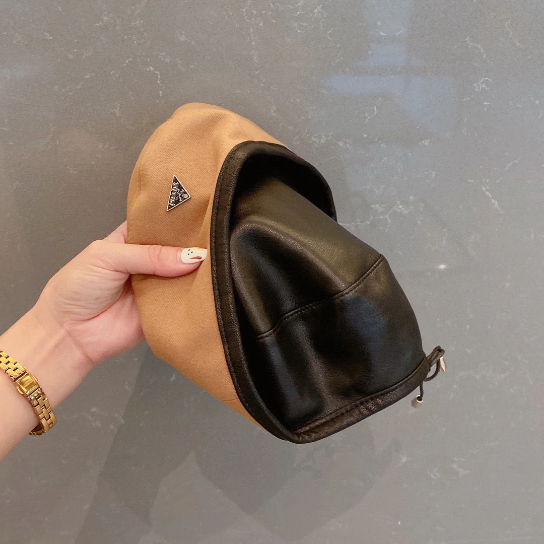 Шерстяной берет Prada - коричневый