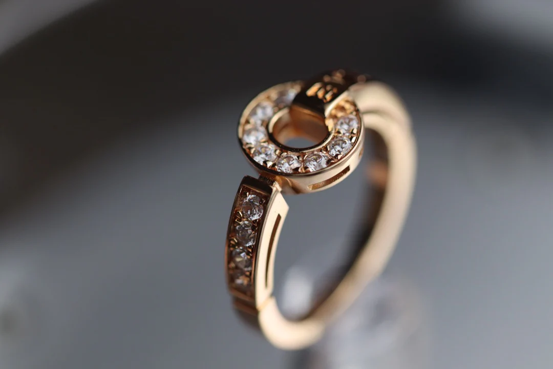 Кольцо Bvlgari 035