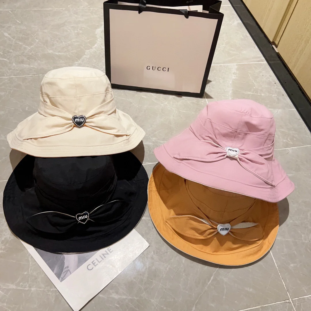 Новинка весны/лета 2023 года от Miu Miu — Широкополая рыбацкая шляпа с бантом — Черная