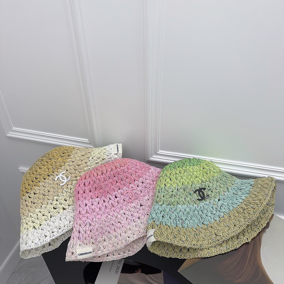 Шляпа Chanel весна/лето с градиентным плетением