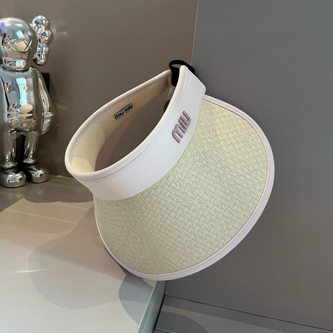 Miu Miu - Плетеная солнцезащитная шляпа - Розовая