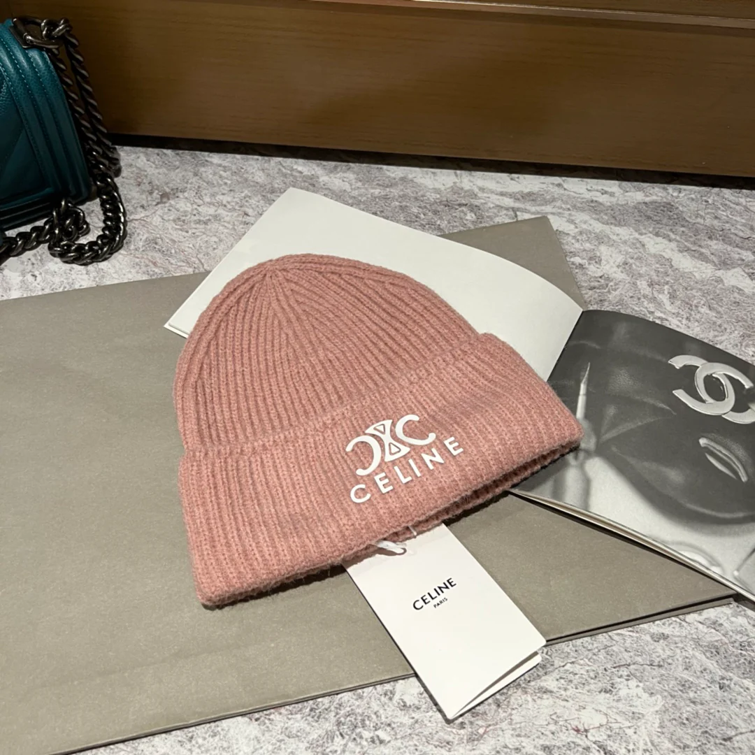 Вязаная шапка Celine разноцветная