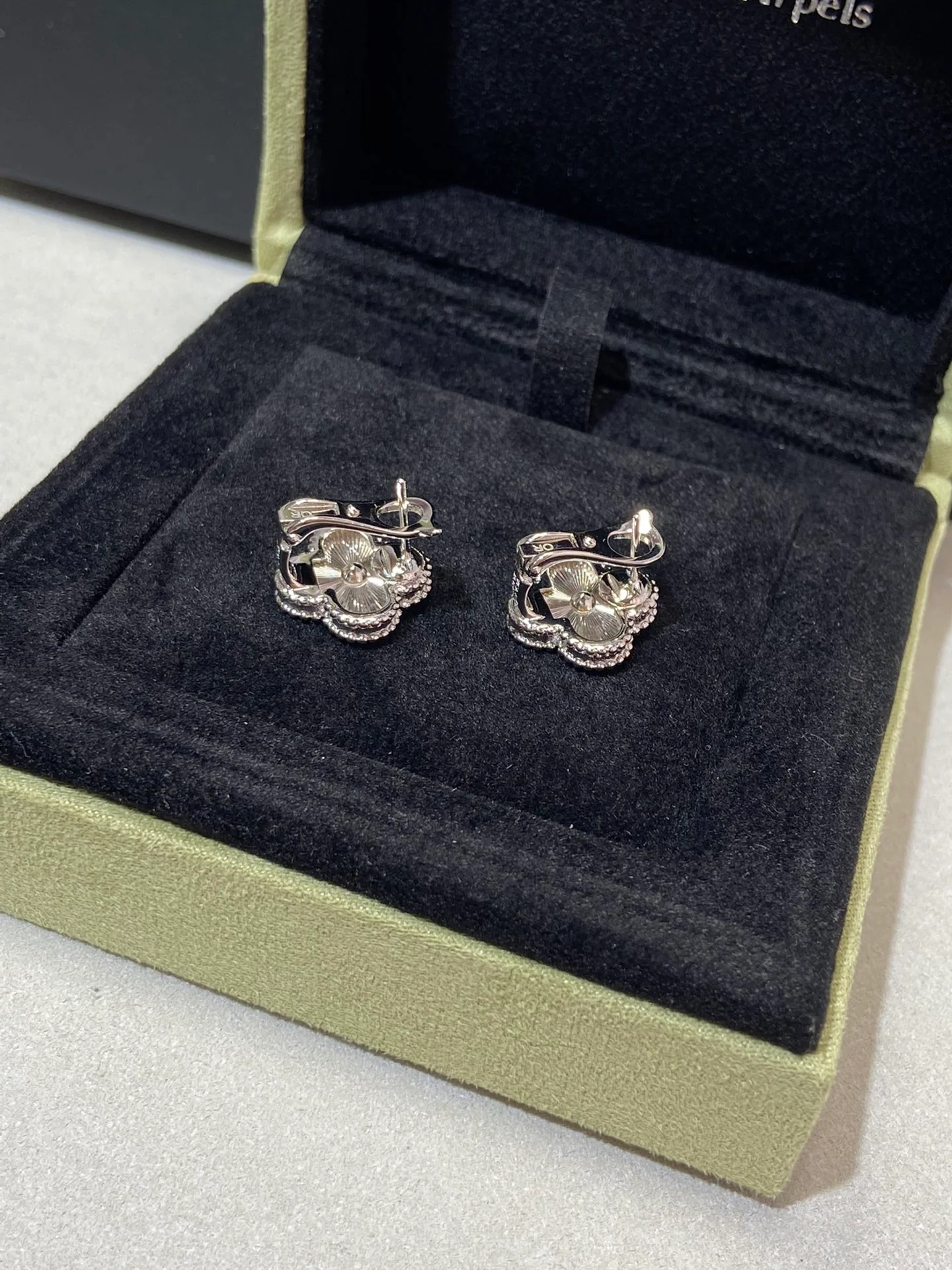 Серьги VCA 022