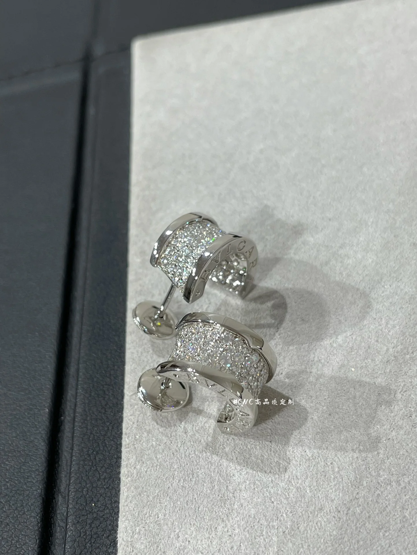 Серьги Bvlgari 014