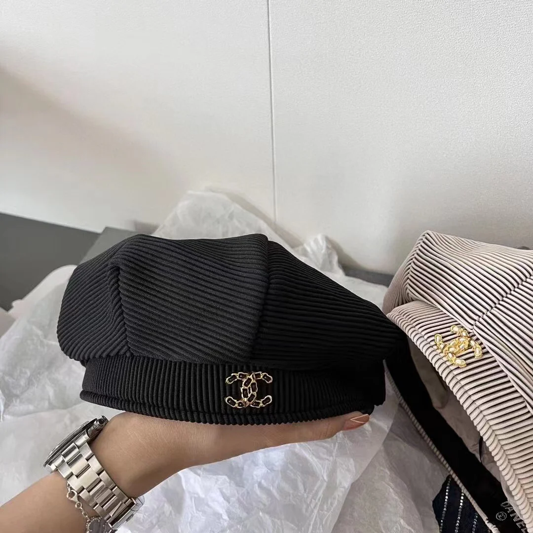 полосатый берет Chanel