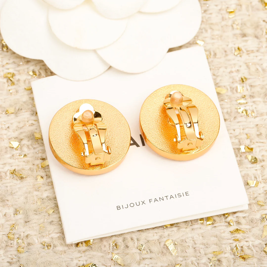 Клипсы Chanel 006